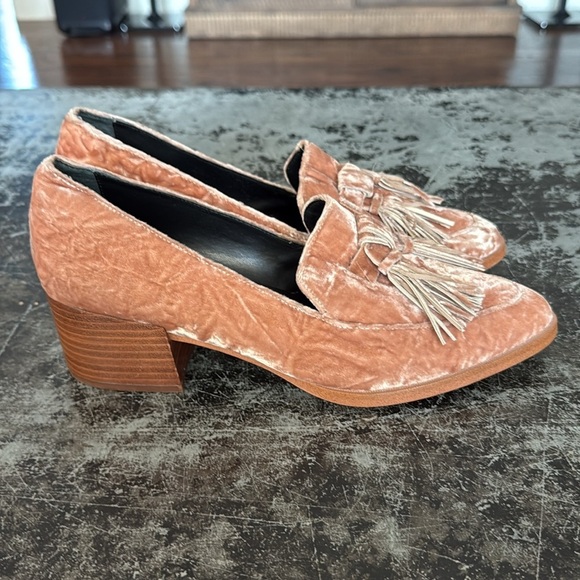 Rebecca Minkoff Blush Edie Velvet Tassel Loafers Size 8.5 - Picture 4 of 7